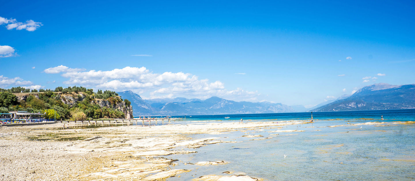 Le più belle spiagge del lago di Garda scopri il Lago di Garda! Le più belle spiagge del lago di Garda scopri il Lago di Garda!